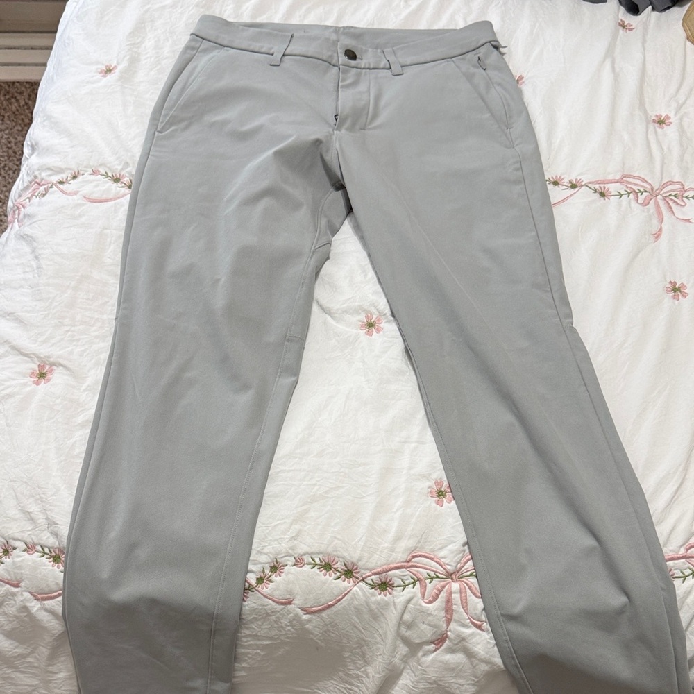 Lululemon Men's Light Gray Commission Pants